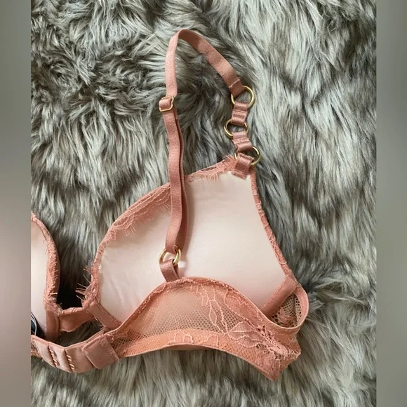 SET NWT Victoria's Secret VERY SEXY Lace Push-Up Bra and Thong Panty Set - Picture 7 of 12